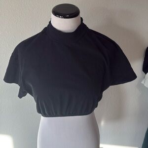 Alo Mock neck crop tee